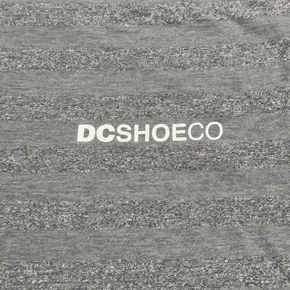 DC Shoes T-Shirt Mens Large Gray Long Sleeve Striped Ringer Skateboarding Skater - Picture 3 of 7